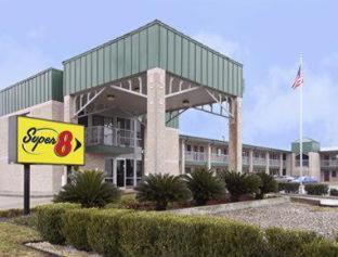 Super 8 By Wyndham Seguin Hotel Room photo